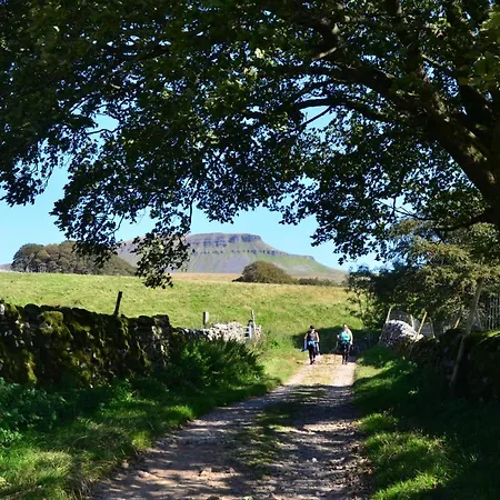 山林小屋 Ribblesdale Pods 里伯斯谷地霍顿