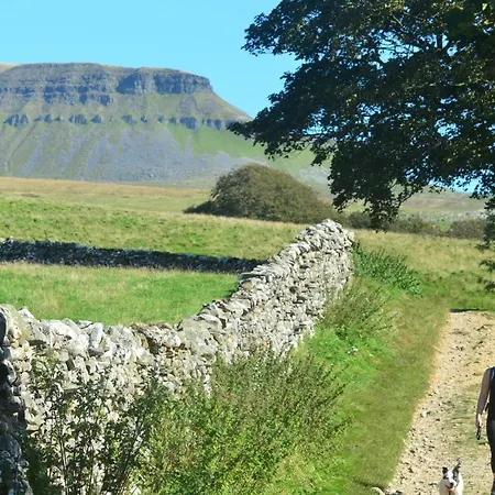 Lodge Ribblesdale Pods *