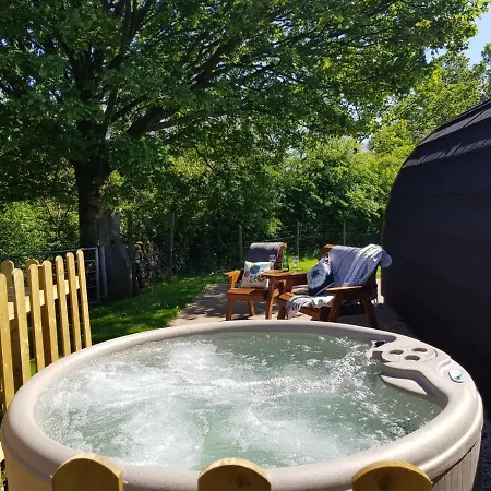 Ribblesdale Pods Horton in Ribblesdale